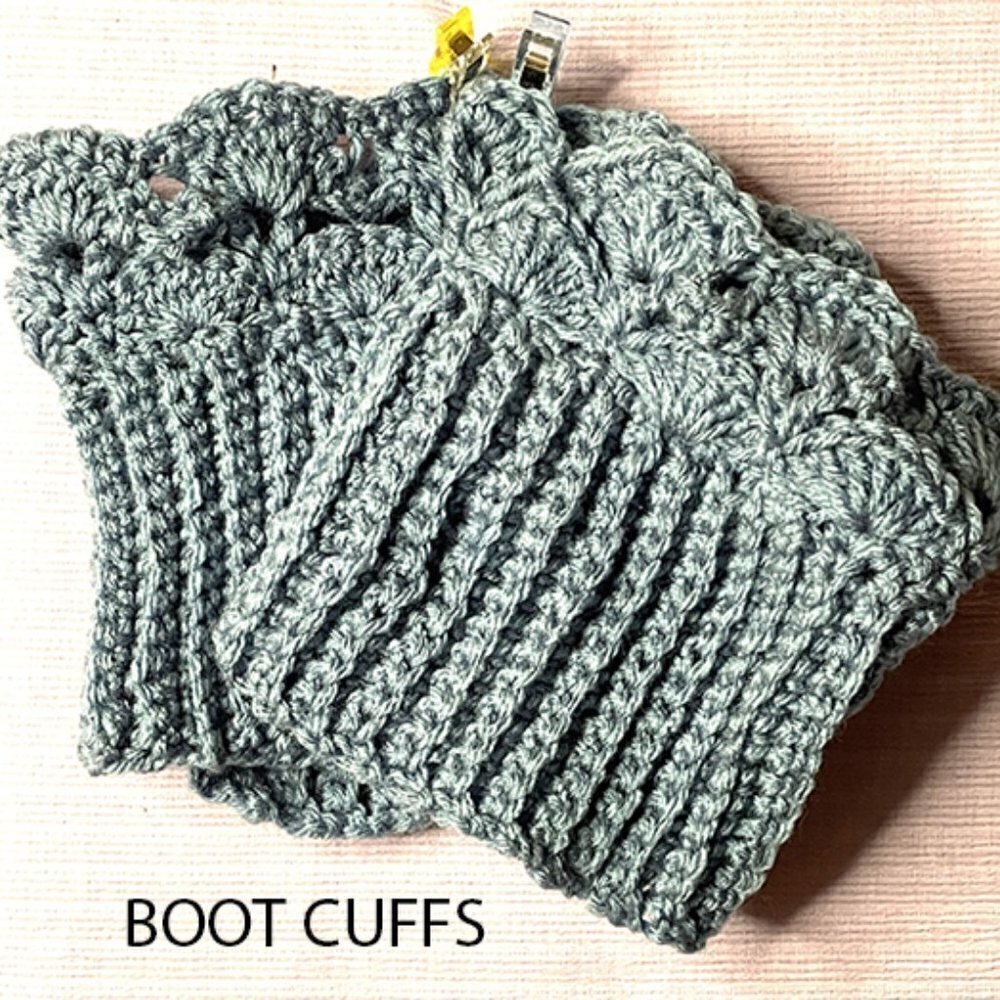 NWT LORETTA ANN CREATTIONS CROCHETED LIGHT BLUE BOOT CUFFS BEAUTIFULLY HANDMADE